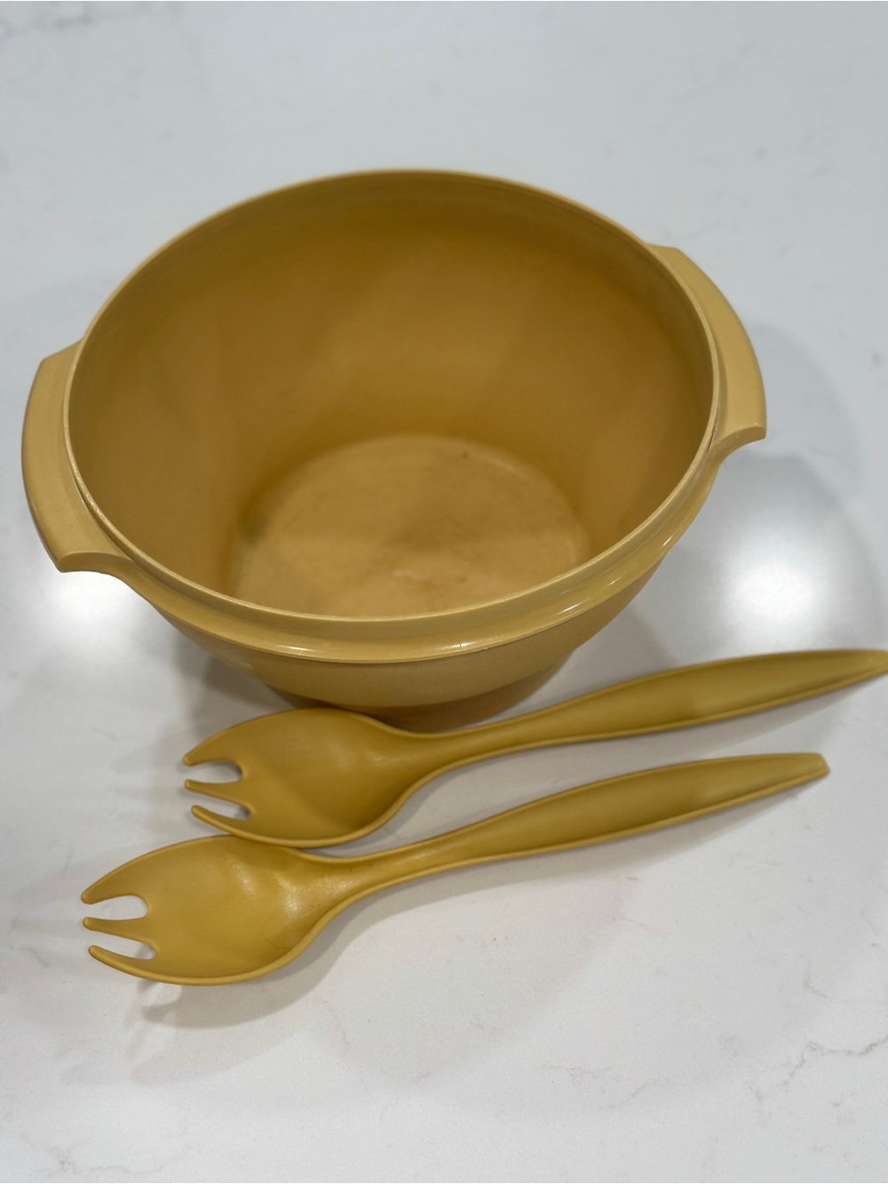 Tupperware Vintage Harvest Gold Salad Bowl with Matching Servers (No Lid)
